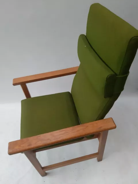 Vintage retro Danish design mid century green armchair Høng 60s 70s wooden oak
