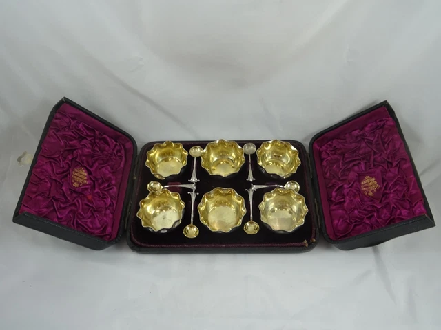 FAVOLOSO cofanetto x 6 SALI E CUCCHIAI argento VITTORIANO, 1888, 234gm
