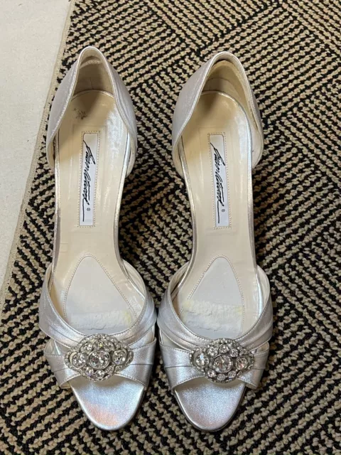 BRIAN ATWOOD Pumps Silver & CLEAR JEWELED D’orsay Heels CRYSTALS 37.5