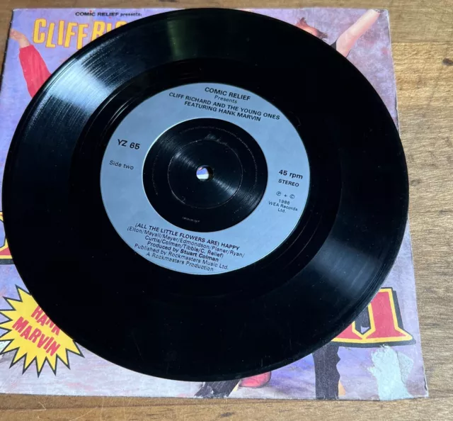 CLIFF RICHARD-YOUNG ONES LIVING DOLL-YZ65 - 7"Vinyl-VG