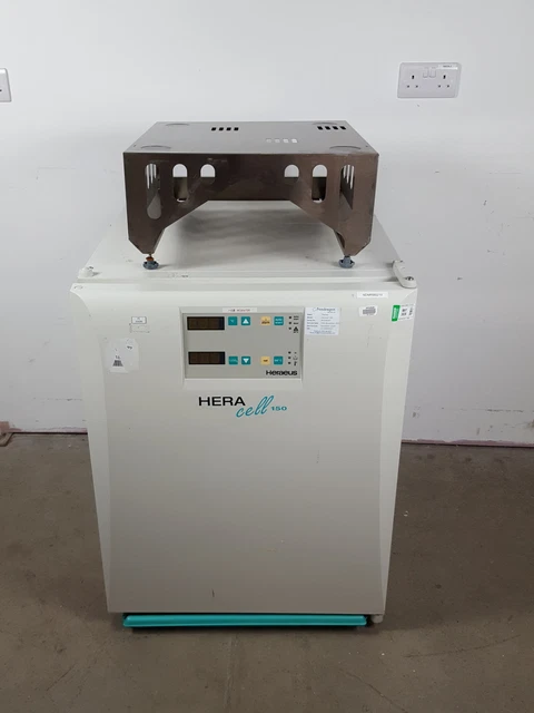 Heraeus HeraCell 150 CO2 Laboratory Incubator Lab