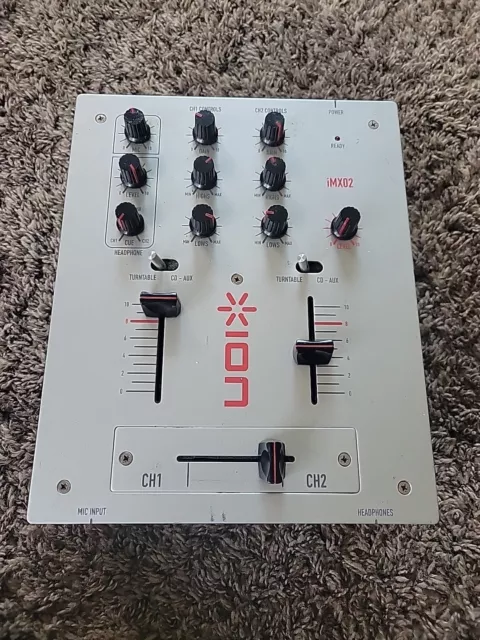 MEZCLADOR DJ ION iMX02 BUEN ESTADO FÍSICO Sin cable de alimentación