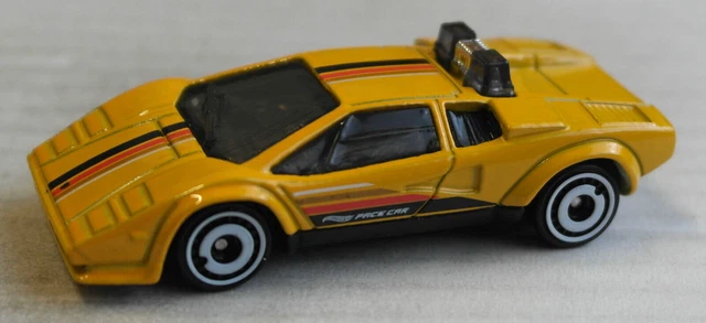 Hot Wheels Lamborghini Countach Pace Car melonengelb Sportwagen HW Auto yellow