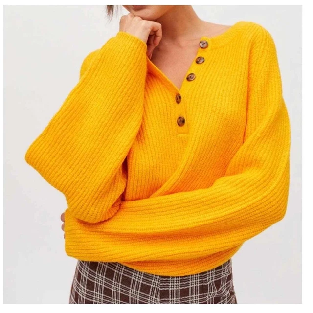 NWT Urban Outfitters BDG Harlow Henley Sweater L Yellow