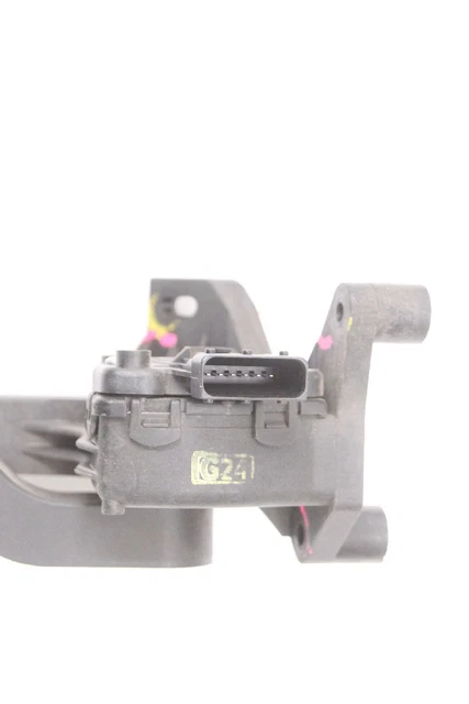 accélérateur Opel CORSA C 9129423 9199356 848375  43 kW 58 HP gasoline 95253 2