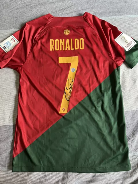 🔥🔥Cristiano Ronaldo Signed Portugal  2022 World Cup Jersey🔥