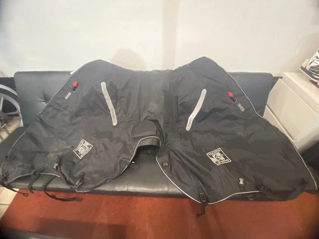 Tucano Urbano Termoscud Coprigambe per Scooter - Nero (R081)