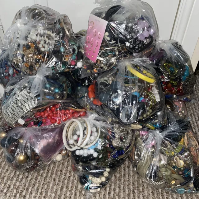 2KG Job Lot Mixed Costume Jewellery Bundle Craft Bead ReSell Upcycle FREE UK P&P