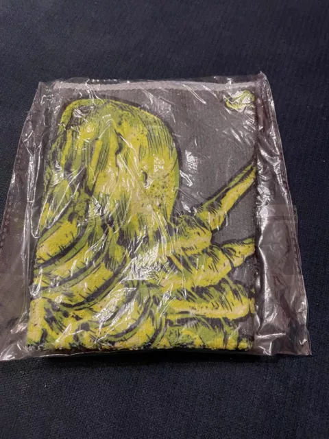 Alien facehugger washcloth