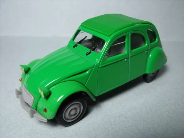 Citroen  2 Cv 6  Verte  Norev  Serie  Presse  1/43  Traction   Ds  Hy