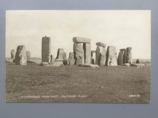 Stonehenge 'From West, Salisbury Plain' ¿años 1930? (San Valentín) postal
