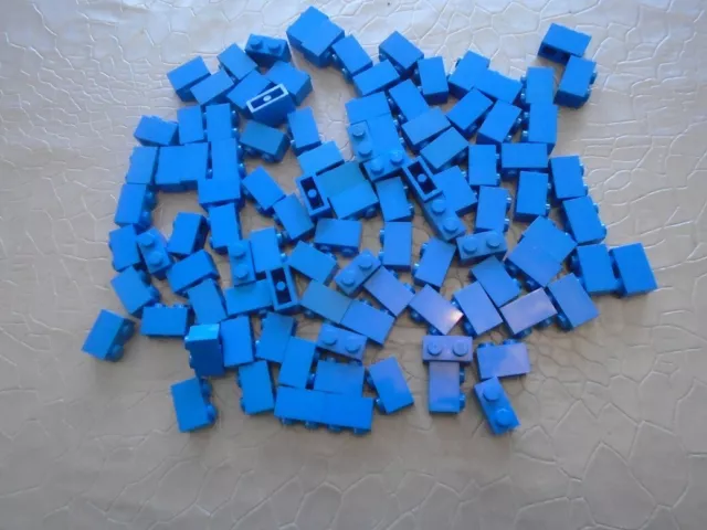 LEGO 3004 brick 1x2 blue,  quantity of 100