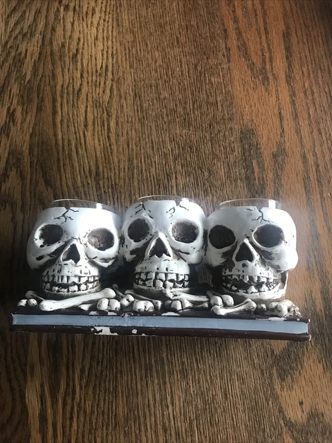 Yankee Candle Halloween Skeleton Crew Triple Skull Multi Skull 1290677 Resin