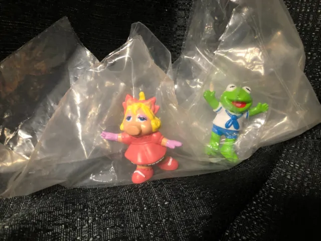 Muppet Babies Baby Miss Piggy and Baby Kermit cake topper / NEW