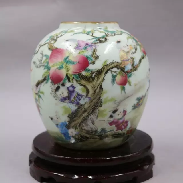 Old Chinese porcelain color Hand Painted baby play Peach jar pots 92036