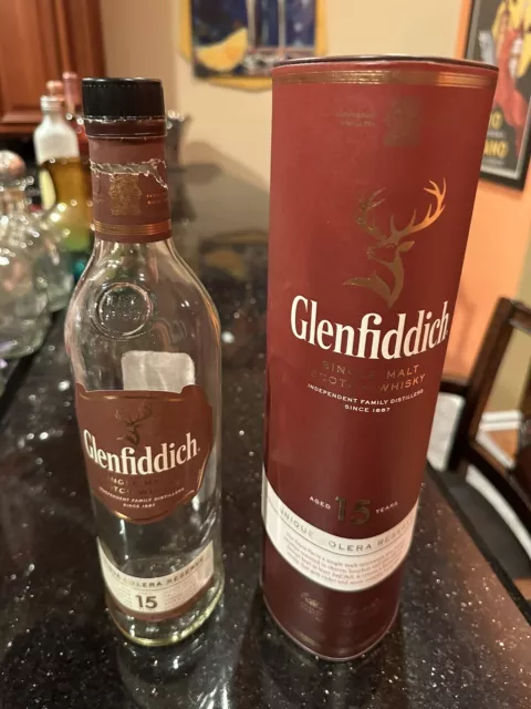 Glenfiddich Single Malt Scotch Whisky 15 Yrs Old Bottle (Empty)