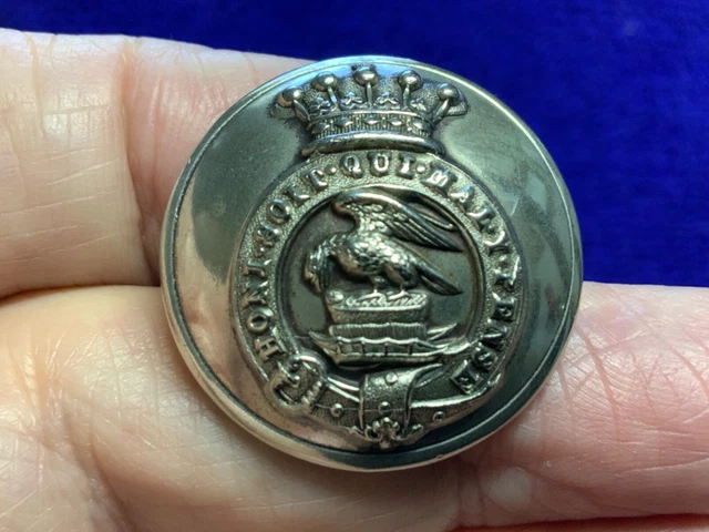EARL of DERBY (STANLEY) EAGLE ATTACKING INFANT IN BASKET LIVERY BUTTON 29mm NOS