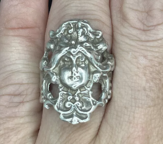 Antique Lady face ring Art Nouveau sterling silver Size 7.75 OLD EATATE!