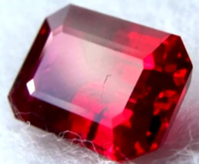 .5 ct  Ruby Emerald  Shape New Vintage Genuine Corundum Swiss Made  6 x 4 mm