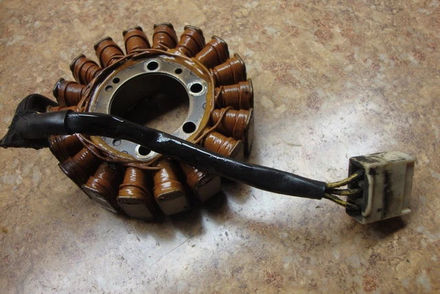 03 Honda CBR600RR CBR 600 RR CBR600 600RR Motor Stator Spule Magneto Alternator