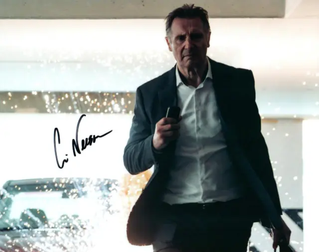 Liam Neeson signed 8x10 Photo with COA autographed Picture very nice