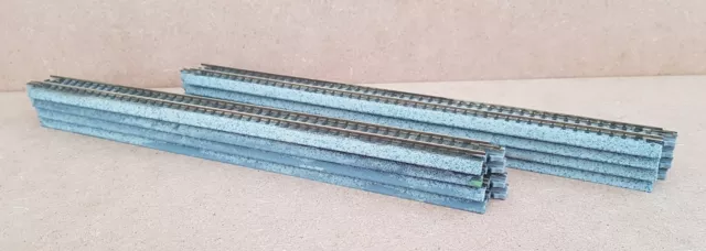 Used Unboxed Set of Eight Kato S248 N Gauge Straight Track Sections. Lot BK 247