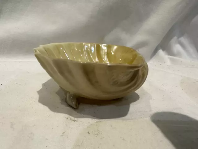 Belleck, Ireland, 3 footed Neptune Shell Design, Trinket Bowl, Green Back Stamp