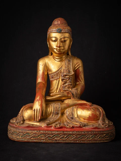 Antique wooden Burmese Mandalay Buddha from Burma, 19th century