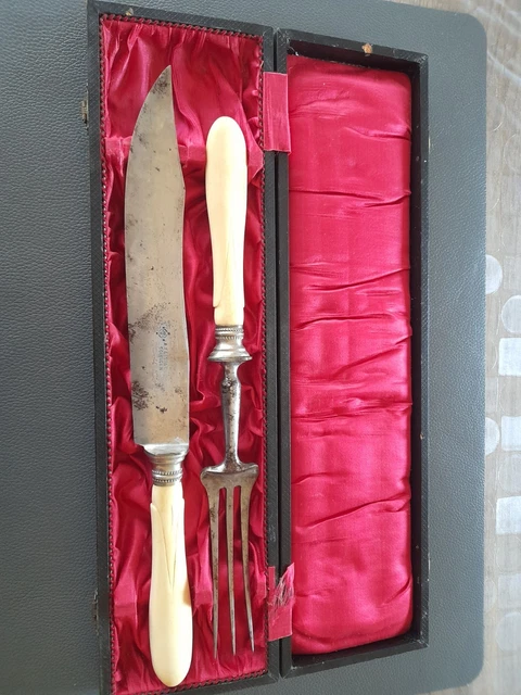 Mallette De 18 Couteaux Et Couteaux à Viande En Acier Inoxydable - Argenté - Excellent État Occasion