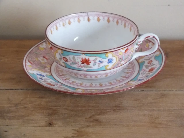 Tasse à thé Sarreguemines Minton décor 768 - Fleurs 2