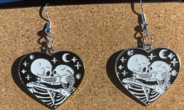 Handgemachte Skelett-Lover Ohrhänger Ohrringe Paar Modeschmuck