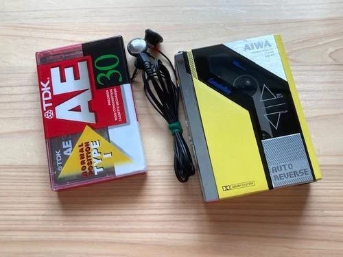 AIWA「CassetteBoy」HS-P7 ジャンク （AIWA HS-P7 CASSETTE boy