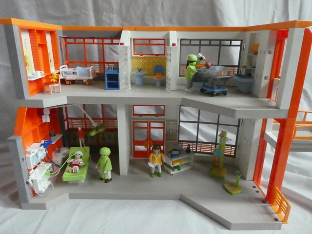 Hospital Playmobil 6657 Amazon PLAYMOBIL 6657 CITY Life