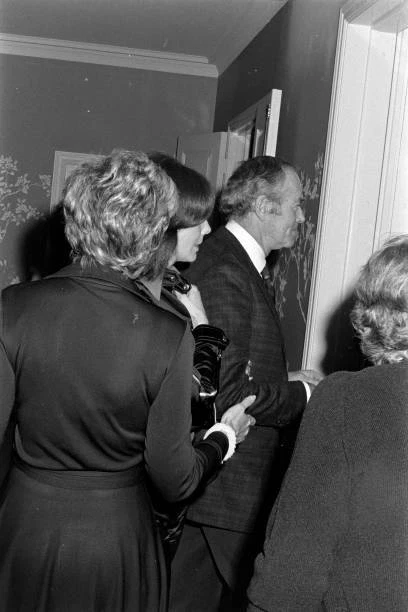 SHIRLEE FONDA & Henry Fonda attend a party at the Los Angeles hom- Old ...