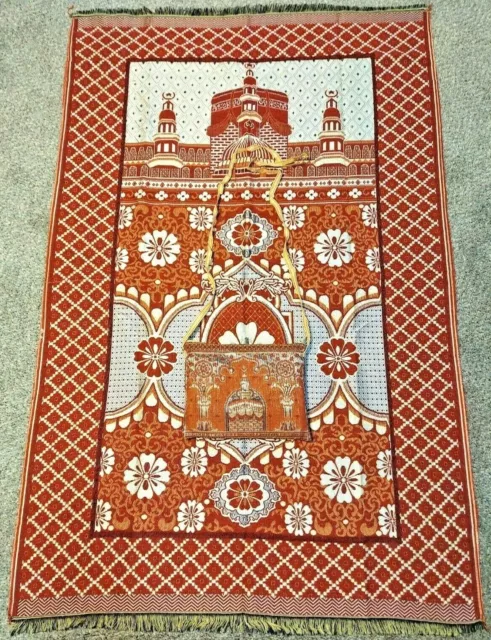 Muslim Travel Mat, Islamic Prayer Rug janamaz Sajda Mat Best Qualiy- as picture