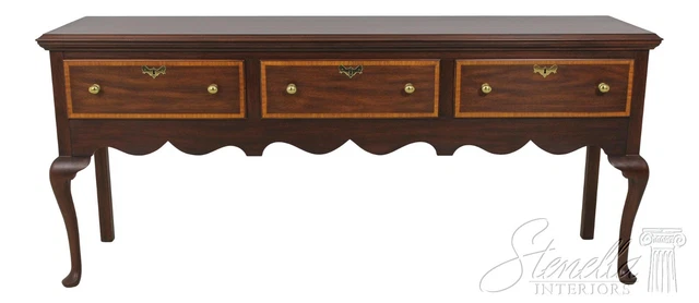 58619EC: HENKEL HARRIS Queen Anne Mahogany 3 Drawer Sideboard