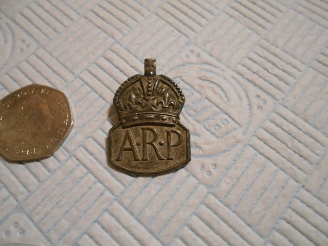 ARP buttonhole badge