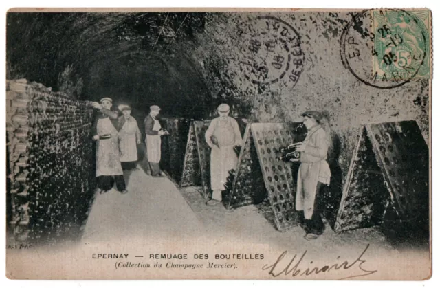 CPA 51 - EPERNAY (Marne) - Stirring des Bouteilles (Champagne Mercier)