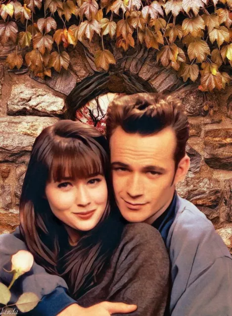Beverly Hills 90210 Luke Perry Shannen Doherty   8x10 Glossy Photo