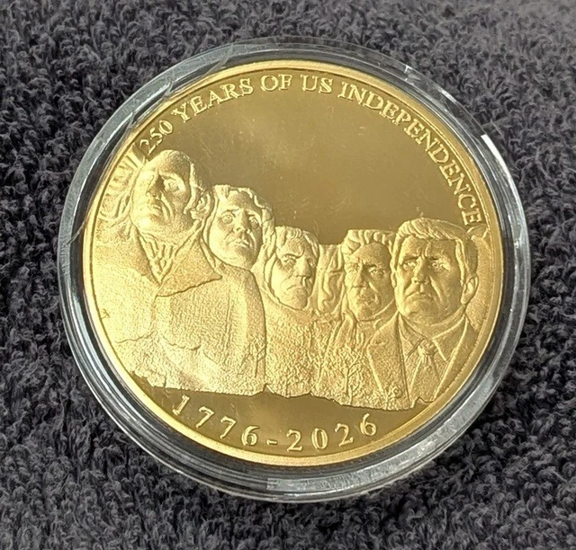 DONALD TRUMP GOLD Coin World Cup 2026 Signed Semiquincentennial United ...
