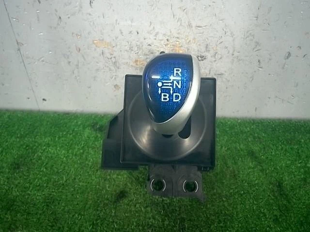 TOYOTA PRIUS 2010 DAA-ZVW30 Leva cambio 3355047041B0 [usata] [PA81425858]