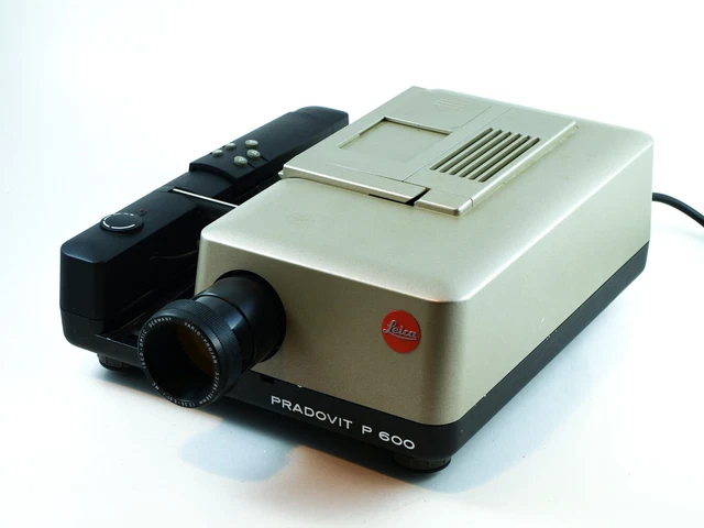 projecteur Leica Pradovit P 600 diapositive + Isco Vario Projar 85-150 mm