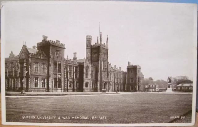 Irish Postcard QUEEN'S UNIVERSITY & War Memorial BELFAST Northern Ireland Valent