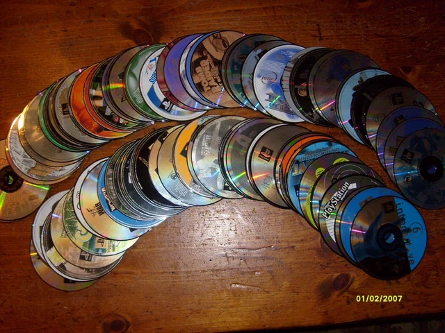 Lot Of Over 100 Playstation 1 (Ps1)Video Games...as Is Lot # 14