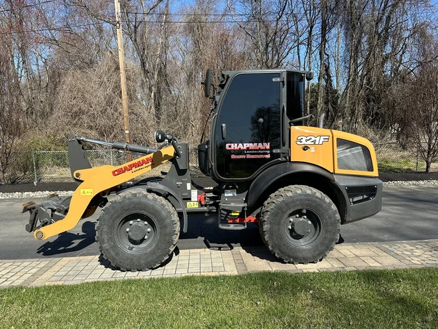 Case 321f wheel loader Low hours