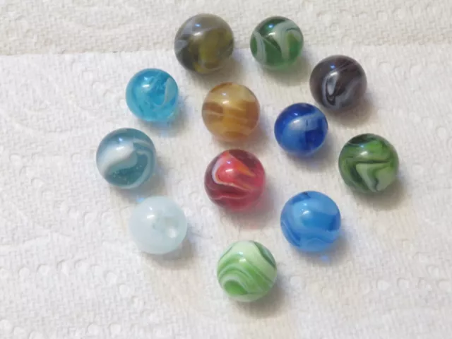 Beautful Lot Of 12 Slag Marbles