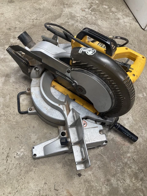 DEWALT DW703 Heavy Duty 10-Inch Compound Miter Saw Tested & Working