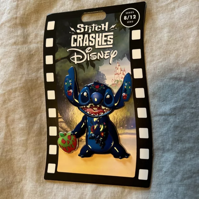 Disney Pin - Stitch Crashes Disney Jumbo Pin #8 Snow White & 7 Dwarfs