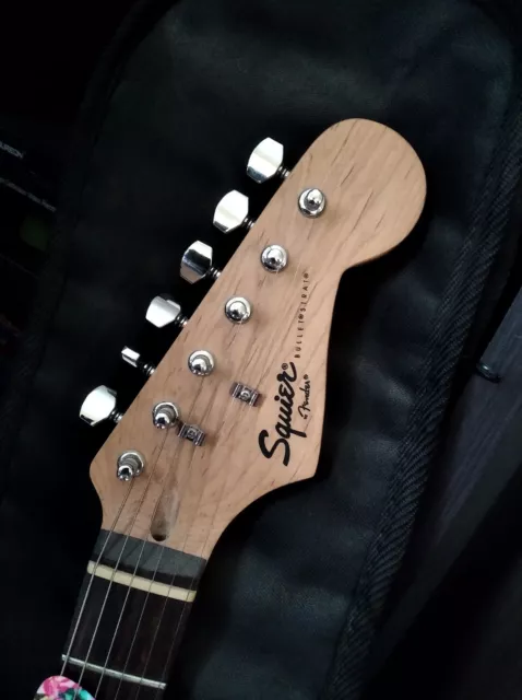 guitare électrique occasion SQUIER BY FENDER BULLET STRAT 2