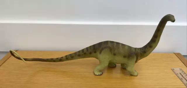 AE735 Safari Carnegie Museum Diplodocus Dinosaur Figure Model Toy 1988 - VGC